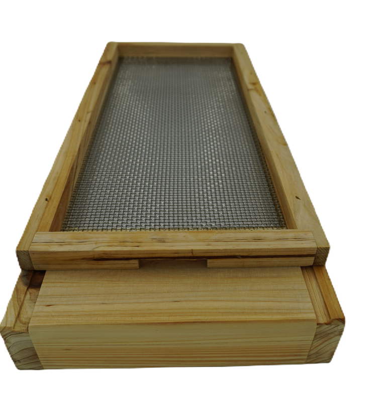 5 FRAMES NUCS floor , Beehive screened bottom board , bees wax coated LANGSTROTH