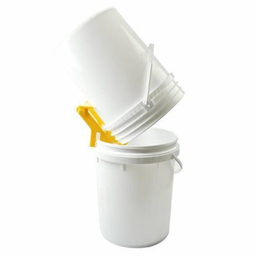 Pail Perch - Honey Bucket Rack - Bee Honey Bucket Holder Rack